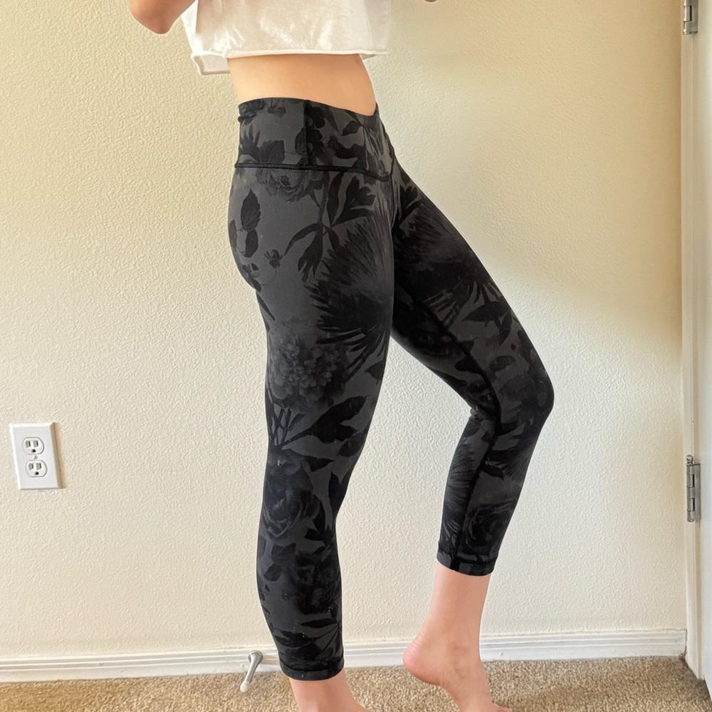 Lululemon Black floral leggings